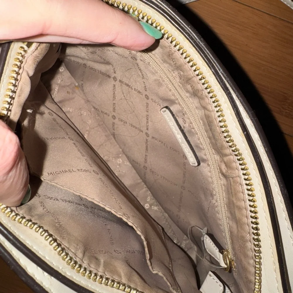 Michael Kors White and Gold Crossbody Bag